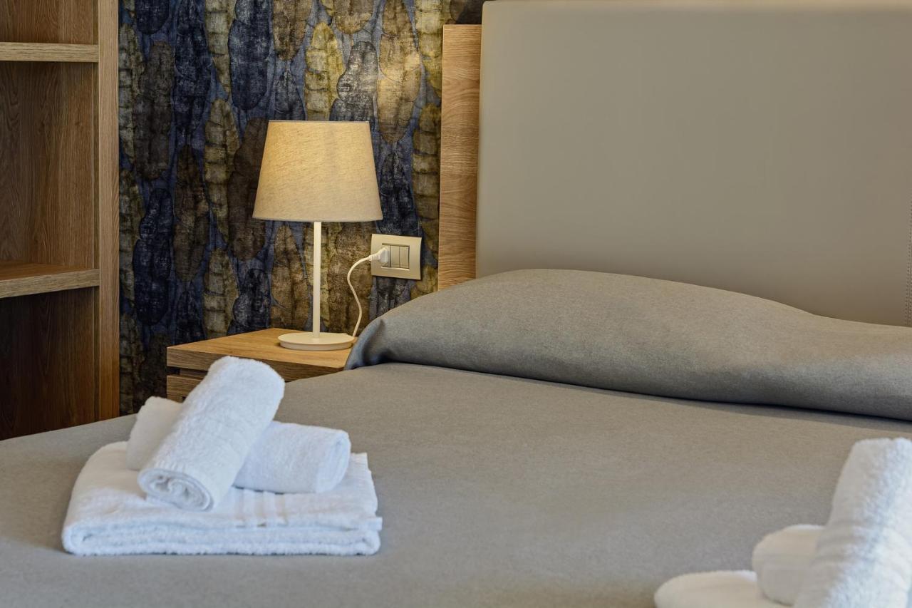 Hotel Serenella Agropoli Luaran gambar